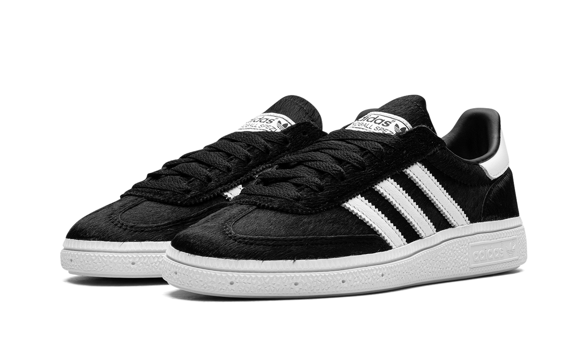 Handball Spezial "Core Black" IH9983